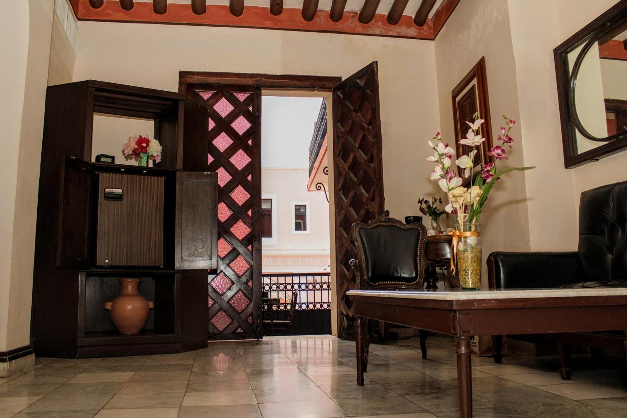 Hotel Casa del Balam Mérida Exterior foto A room at the hotel